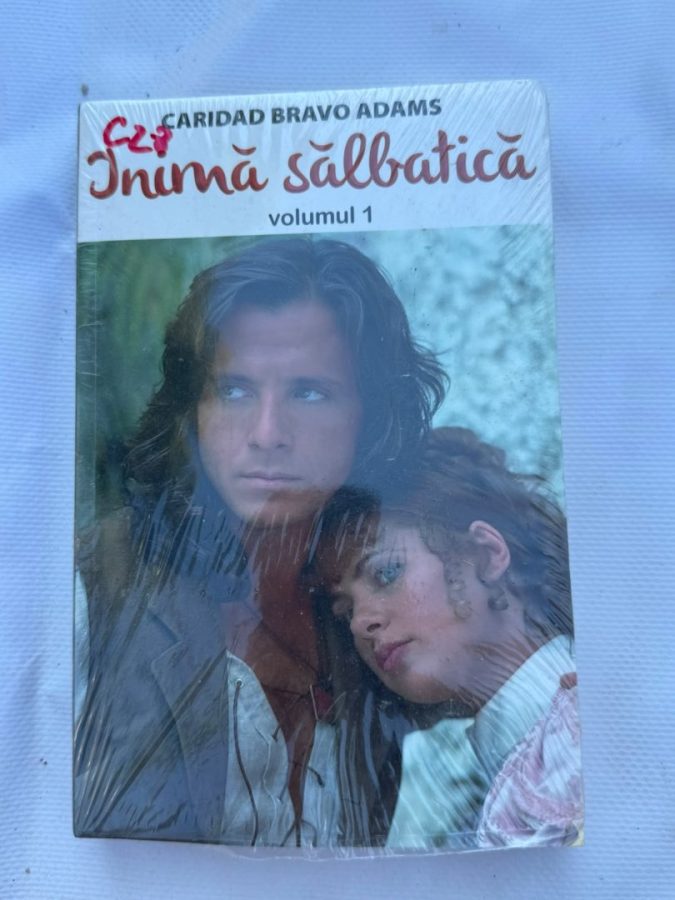 C28- INIMA SALBATICA Vol 1 autor CARIDAD BRAVO ADAMS
