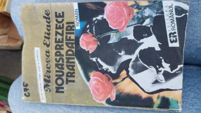 C75 Nouasprezece trandafiri de Mircea Eliade